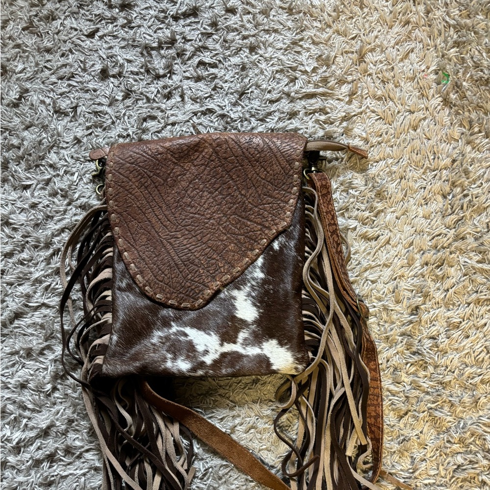 Myra fringe bag